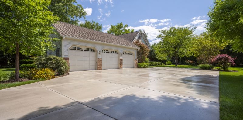 Residential Concrete Driveway