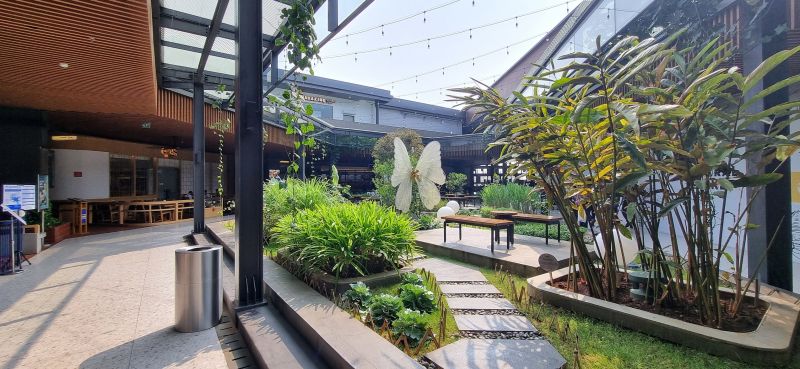 Concrete Landscape Edging